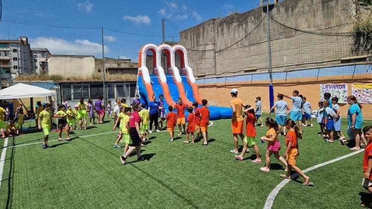 I campi estivi dei ragazzi a Napoli