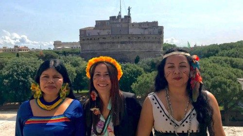 Papst sprach mit indigenen Frauen aus Amazonien über Ämterfrage