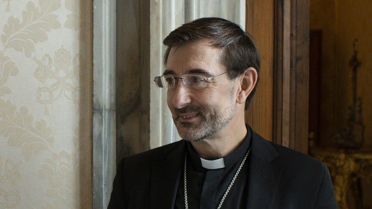 Bp José Cobo Cano