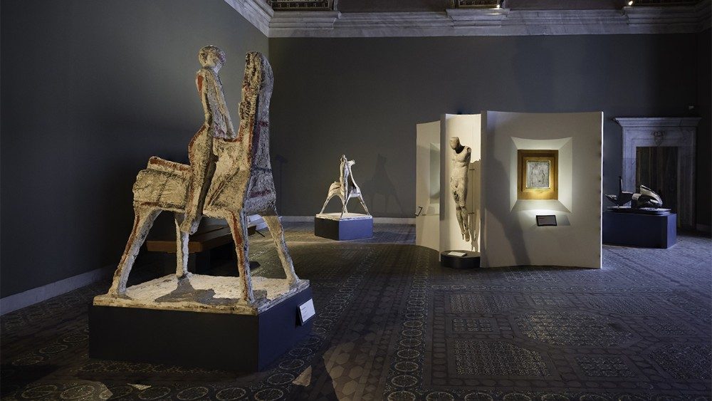 La Sala dei Pontefici con lallestimento attuale, interamente dedicato a Marino Marini Foto ? Governatorato SCV