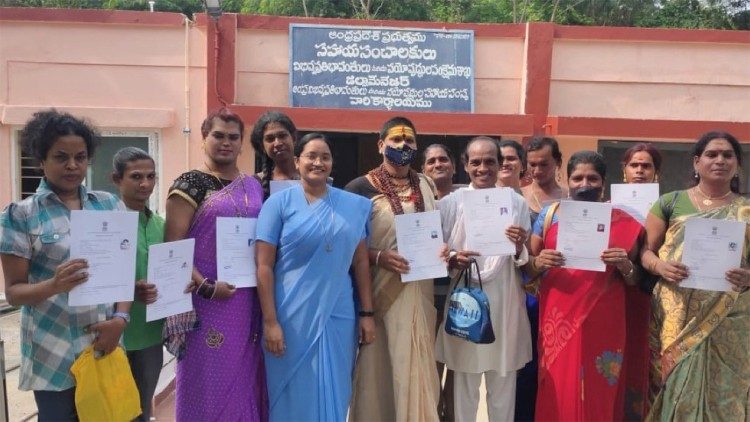Suor Amitha Polimetla opera nella pastorale per i transgender in India (Photo Credit: The Nee Thodu Society for transgender persons)