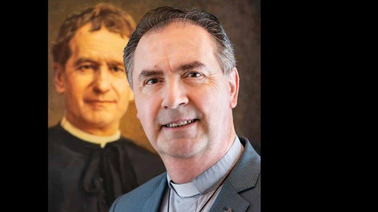 Don ?ngel Fernndez Artime, rettor maggiore dei salesiani, cardinale nel Concistoro del 30 settembre