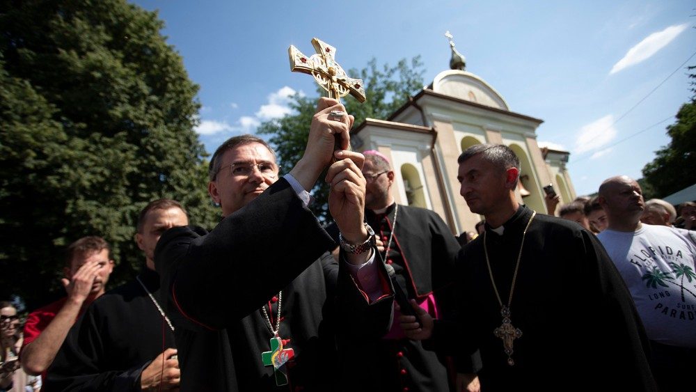 Il futuro cardinale Amrico Aguiar nel Santuario mariano di Zarvanytsia 