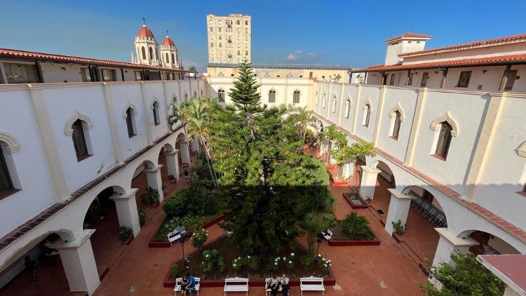 la Casa Sacerdotal San Juan Mara Vianney