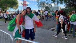 Gmg-Lisbona-Messa-apertura-giovani-Italiani-sara-e-federico.jpeg