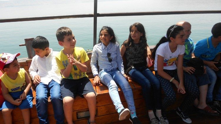 Sul lago di Galilea nel corso di una gita di primavera