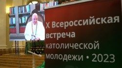 6-Incontro-nazionale-dei-giovani-cattolici-a-San-Pietroburgo-in-Russia-06.jpg