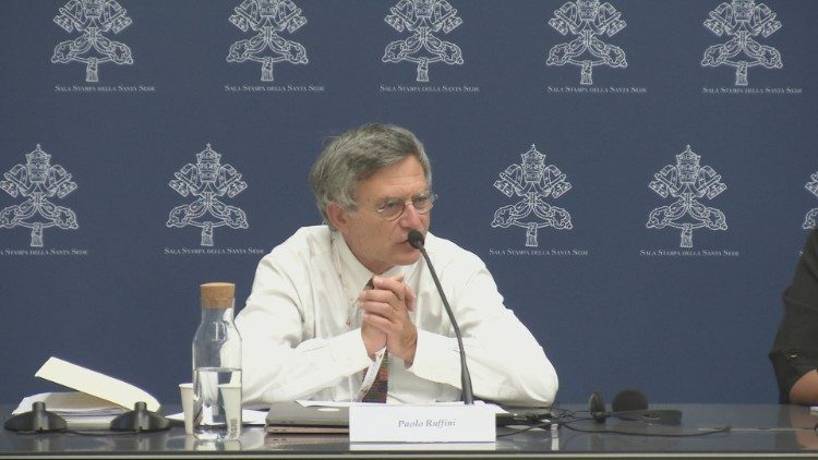 Il presidente della Commissione per lInformazione, Paolo Ruffini, prefetto del Dicastero per la Comunicazione