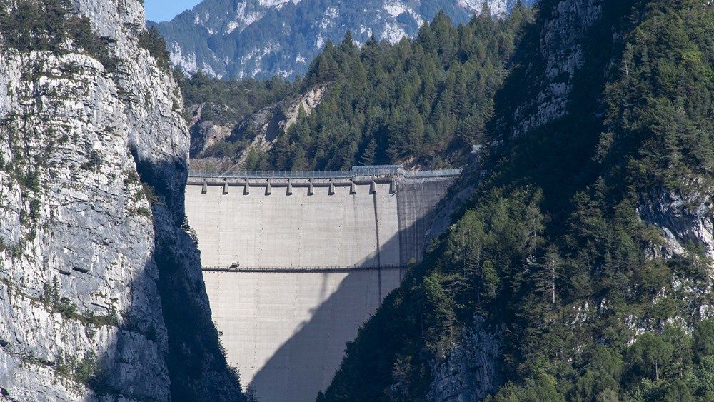 La diga del Vajont (credit: Manuelbruno Usai)