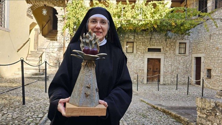 Il Premio Madre Fasce sorretto da suor Giacomina Stuani