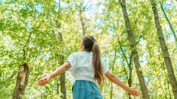 Soluzioni giovani per la crisi climatica all'evento "Youth4Climate: Sparking Solutions 2023, a Roma dal 17 al 19 ottobre