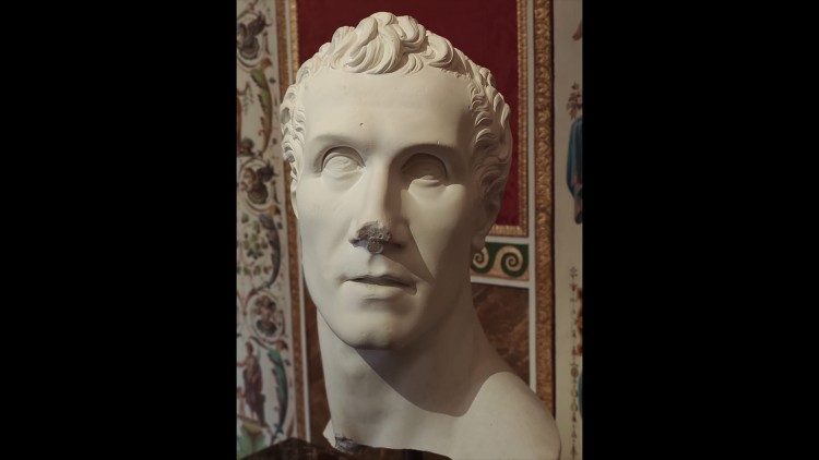 A. Canova, Autoritratto, 1812, calco in gesso, Musei Vaticani, Sala delle Dame