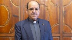 Mons.-Florencio-RosellO-Avellanas--PamplonaAEM.jpg
