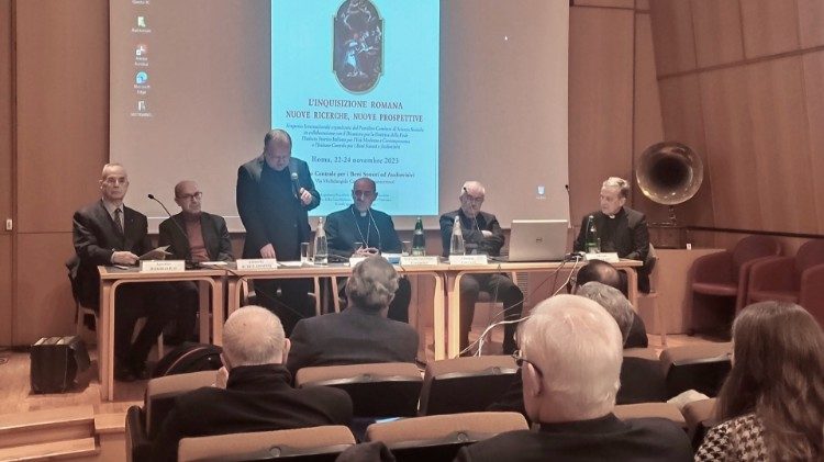 L'inaugurazione del simposio 