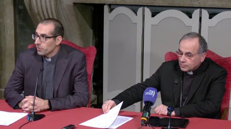 Monsignor Pompili annuncia la visita del Papa a Verona