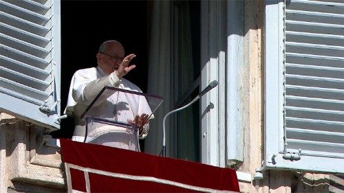 Francesco: verso il Natale, facciamo passi concreti di pace