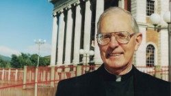 cardinale____.jpg