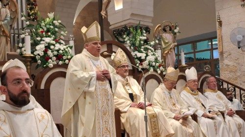 Krajewski porta a Betlemme l'abbraccio del Papa, incontro coi parenti di gente a Gaza